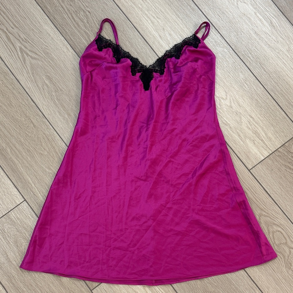 Y2K Victorias Secret Lace Lined Low Back Slip Dress Sz M Pink Black trendy